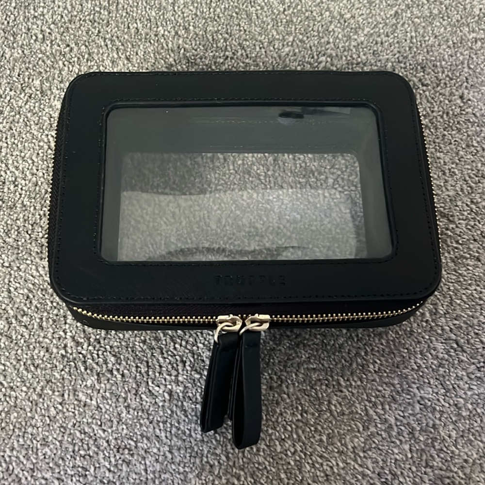 TRUFFLE Clarity Jetset Case